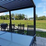 Vakantiehuis Relax Lipno 1 U Plaze Windy Point Černá v Pošumaví