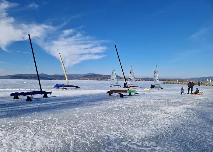 Relax Lipno 1 U Plaze Windy Point Feriehus Černá v Pošumaví