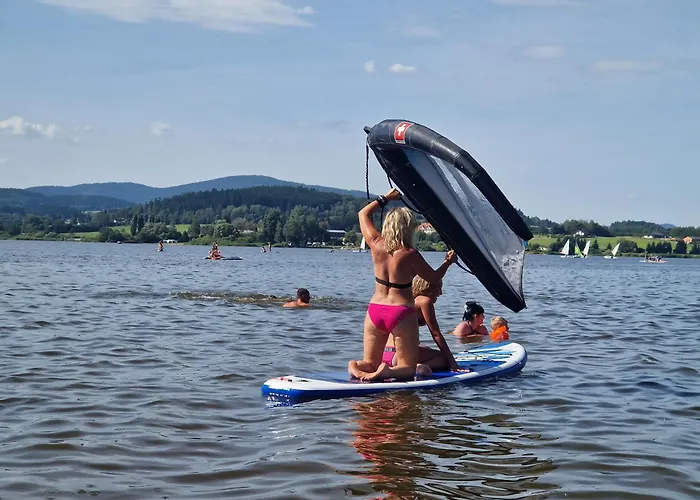 Relax Lipno 1 U Pláže Windy Point Prázdninový dům Černá v Pošumaví